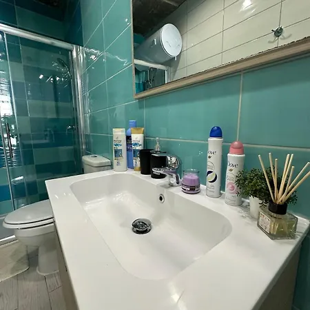Apartament Stylish In Paceville - 3 Bedrooms, 3 Bathrooms, 2 Kitchens, Great For Friends & Groups St. Julian's