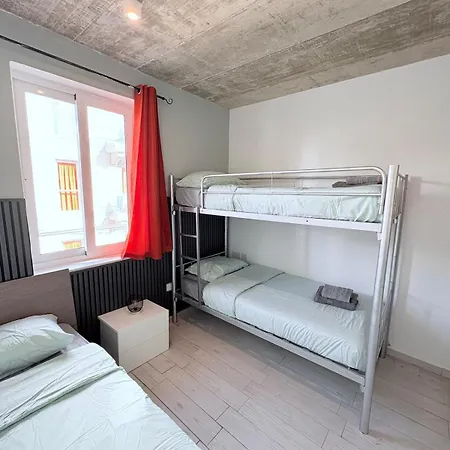 アパート Stylish In Paceville - 3 Bedrooms, 3 Bathrooms, 2 Kitchens, Great For Friends & Groups
